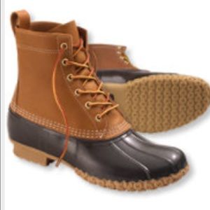 LL Bean 8" boots.. Size 9M (D)