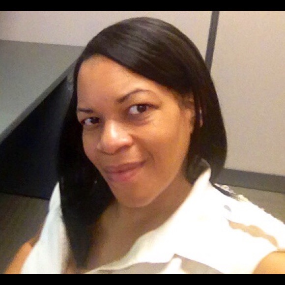 Meet your Posher, Pamela - Picture 1 of 1