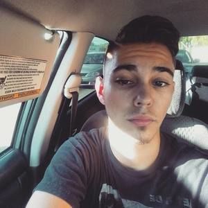 Meet your Posher, Manuel