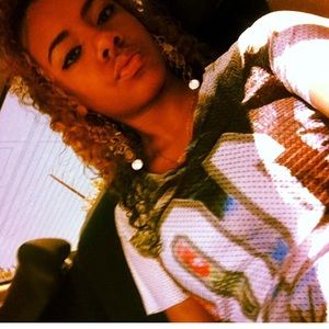 Meet your Posher, Andreis