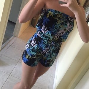 Very cute romper!!