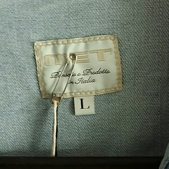 🎁MET Designer Denim Jacket - Picture 3 of 3