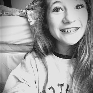 Meet your Posher, Annah kate