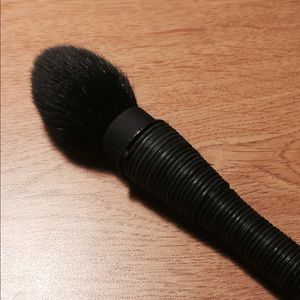 NARS Mie Kabuki Yachiyo makeup cosmetic tool brush