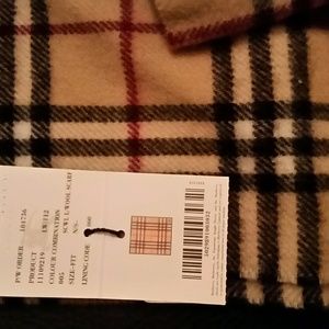 Camel Burberry wool scarf