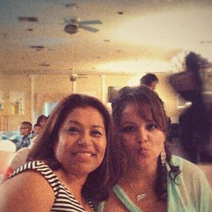 Meet your Posher, Mayra