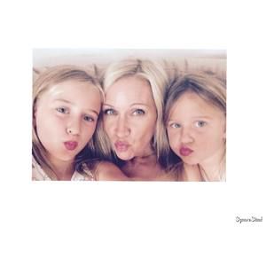 Meet your Posher, Alison