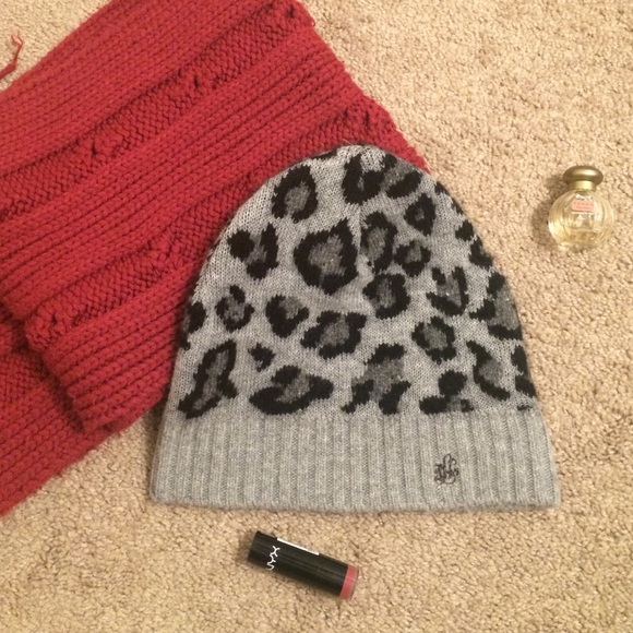 Ralph Lauren Accessories - NWT Ralph Lauren Gray Cheetah Print Beanie