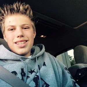 Meet your Posher, Chase