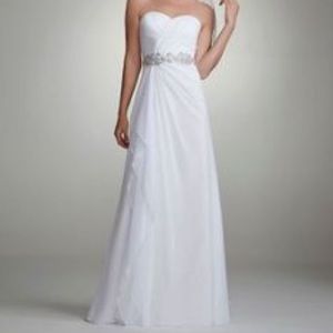 David's Bridal Strapless Wedding Dress💍