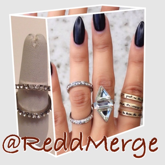 🤑 FLASHSALE! 🤑Swarovski Crystal ring - Picture 2 of 3