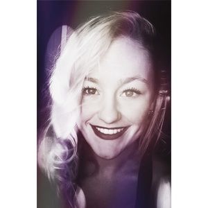 Meet your Posher, Erin