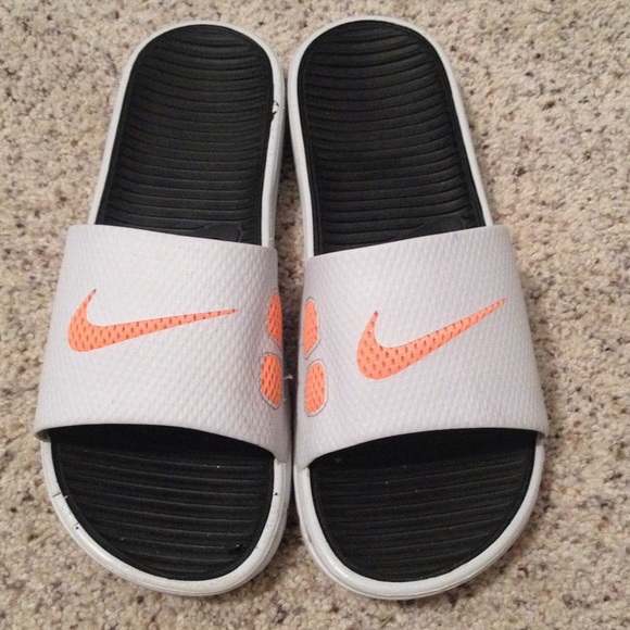 Nike slides