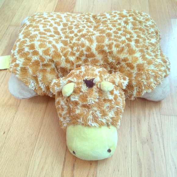 Giraffe Pillow Pet