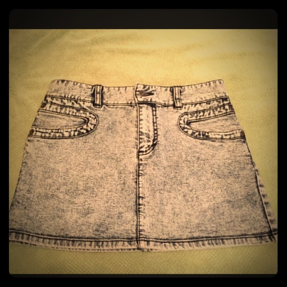 A/X Armani Exchange Retro Acid Washed Denim Skirt