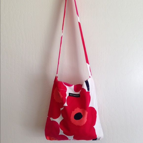 Marimekko Long  Strap Shoulder Tote Bag Red Daisy