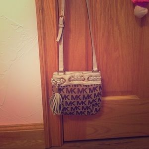 Michael Kors cross body bag!