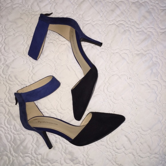 BCBG Blue & Black Pointy Toe Suede Heels
