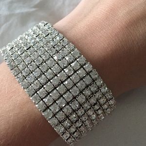 FANCY NEW YEAR BRACELET ✨