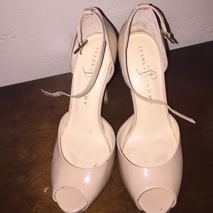 Nude Ivanka Trump heels