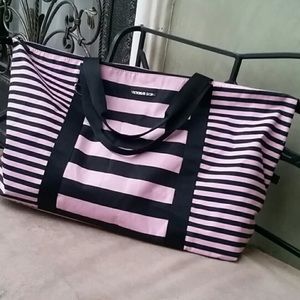 Victoria Secret Duffle Bag