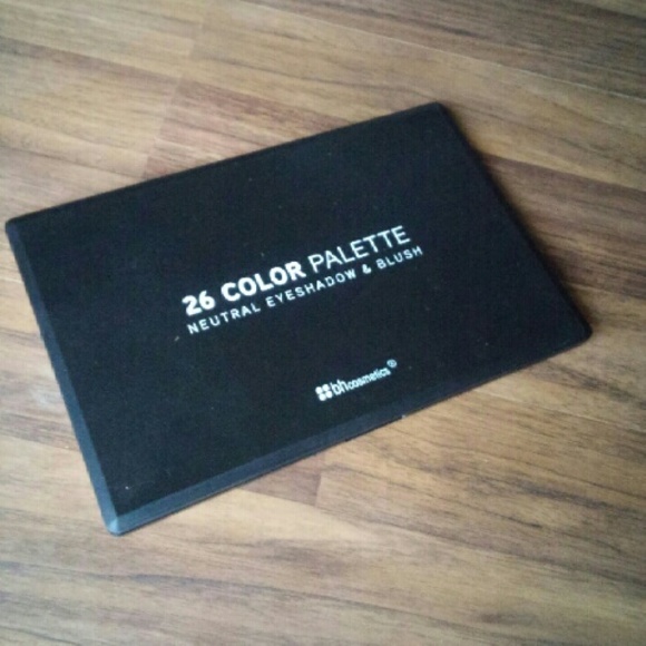 *RESERVED* BH cosmetics eyeshadow palette