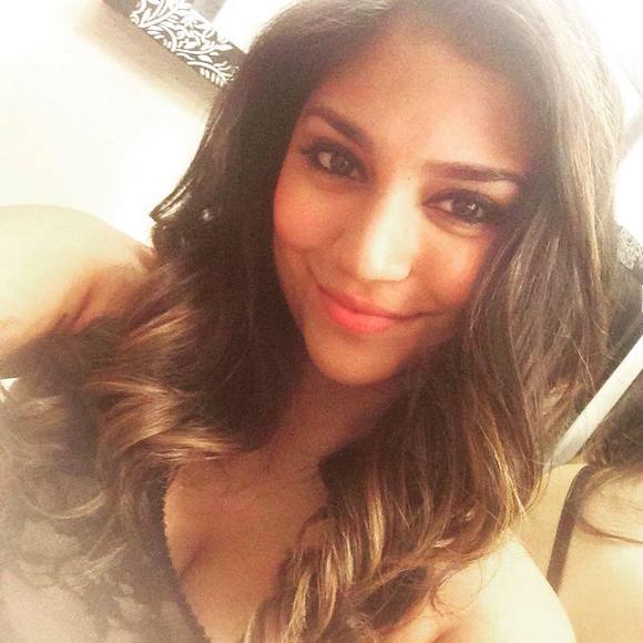 Meet your Posher, Jasmine