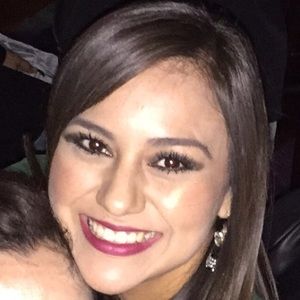 Meet your Posher, Adaly