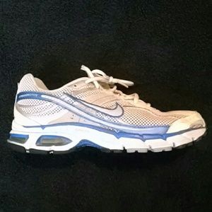 nike air max moto