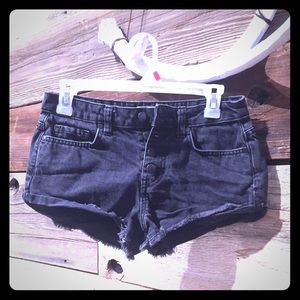 Oneteaspoon look alike button fly denim shorts