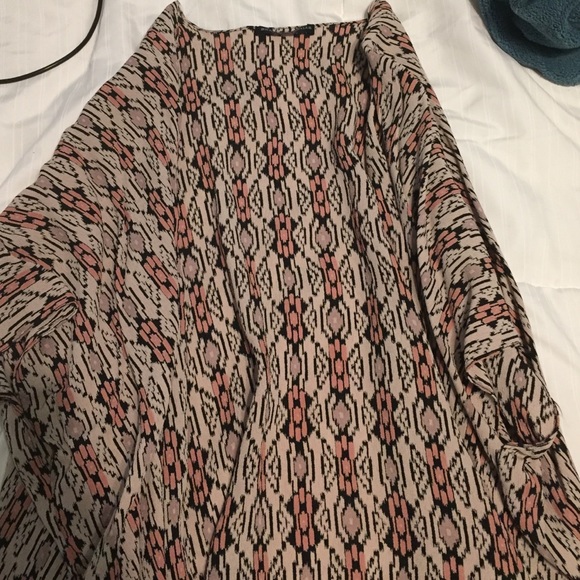 Brandy Melville Kimono