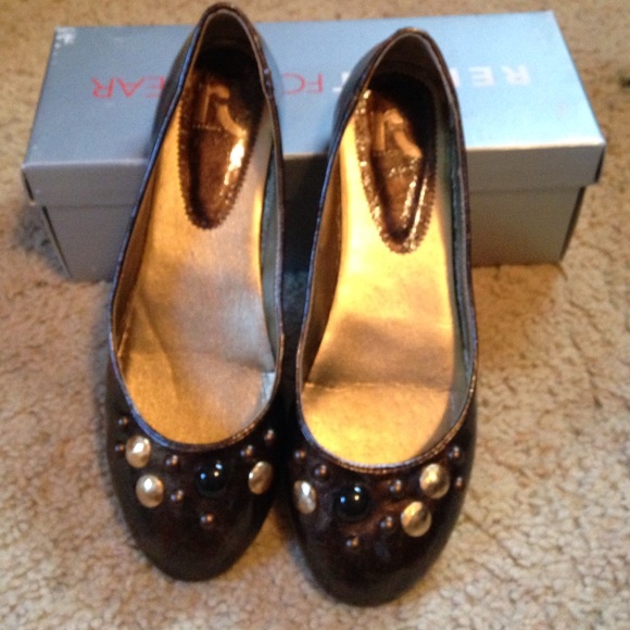 Beautiful Bronze Flats