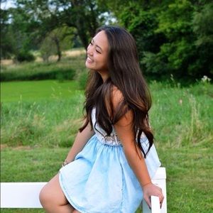 Meet your Posher, Ashley