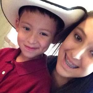 Meet your Posher, Whitney