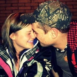 Meet your Posher, Casey