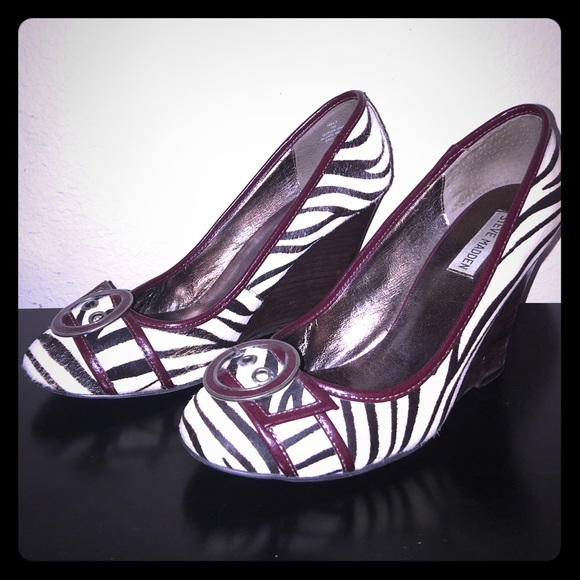 Steve Madden calf hair wedges