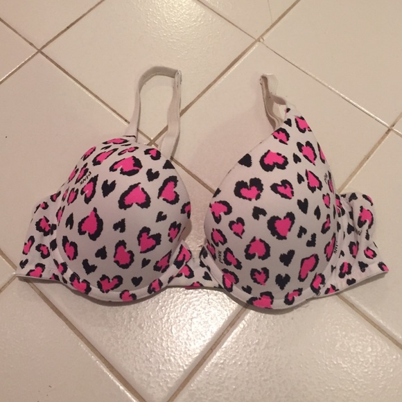 PINK by Victoria Secret T shirt push bra