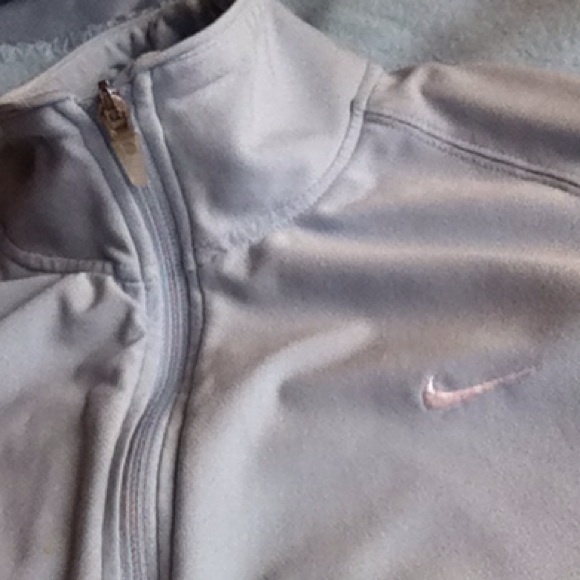 Nike Jackets & Blazers - NIKE DRIFIT, SMALL