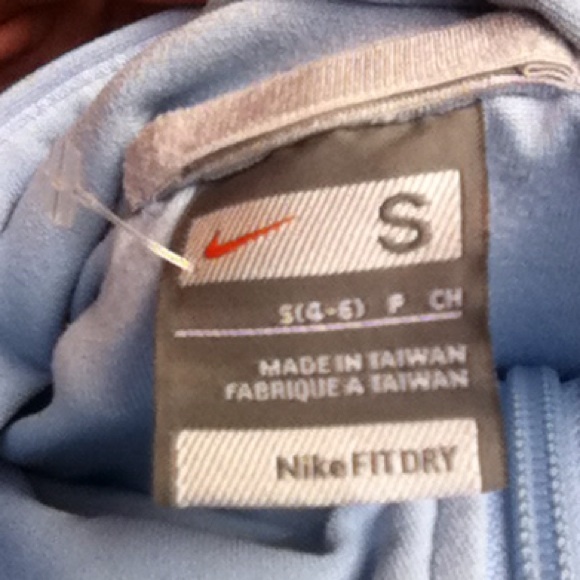 NIKE DRIFIT, SMALL - Picture 2 of 3