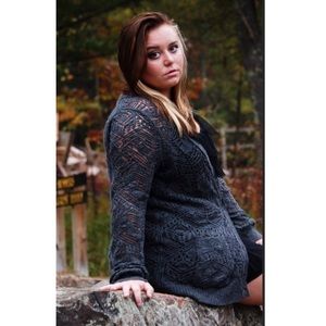 Meet your Posher, Kira