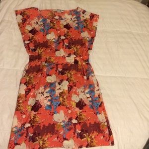 Knee length, floral, cap sleeve dress.