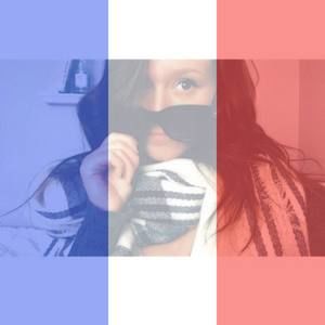 Meet your Posher, Demi