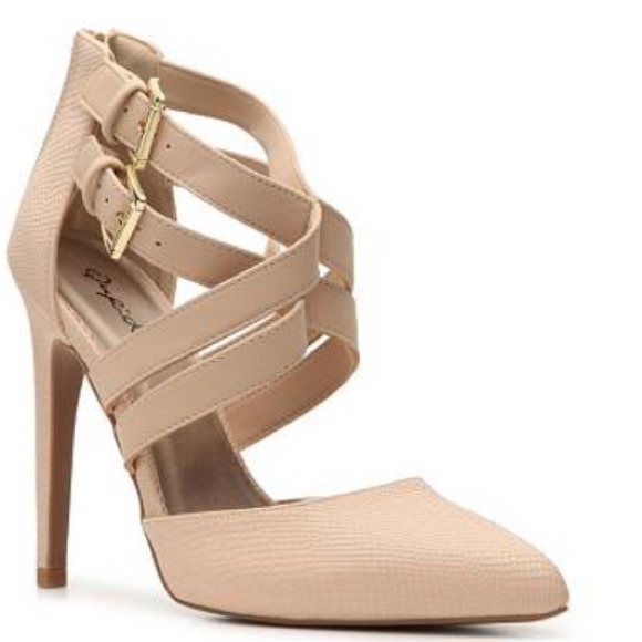 [SOLD] Virtue-27X Pumps - Picture 2 of 4
