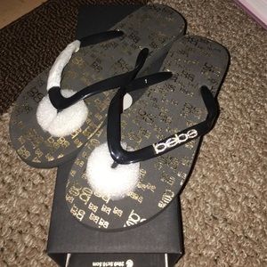 NWT Bebe Sandals