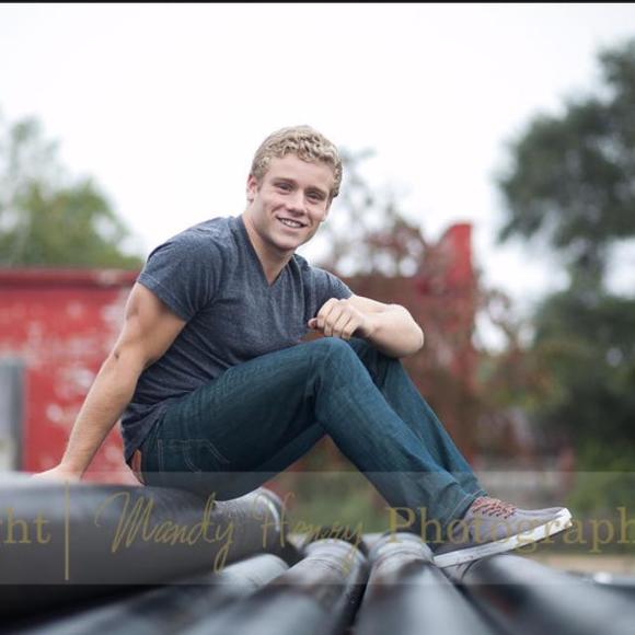 Meet your Posher, Sean - Picture 1 of 1