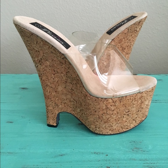 New cork clear wedges