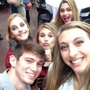 Meet your Posher, Ashley