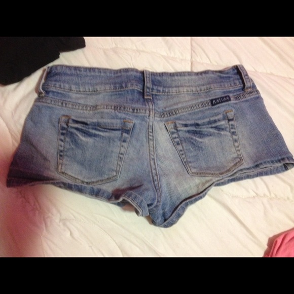 Shorts - Picture 2 of 2