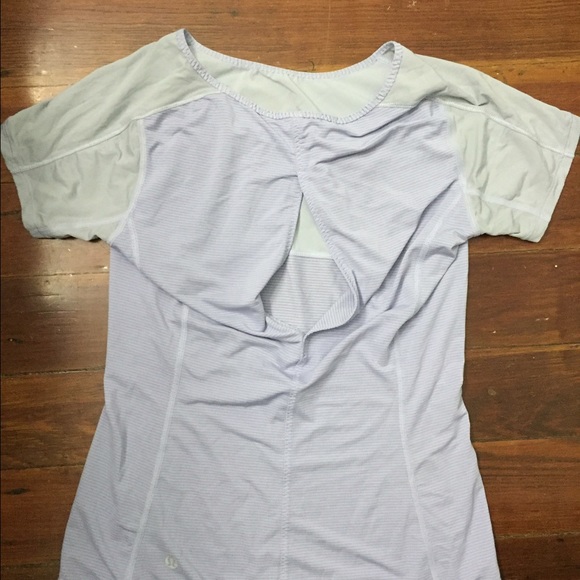 Lululemon running top