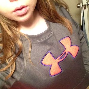 Under armour scoop neck sweater